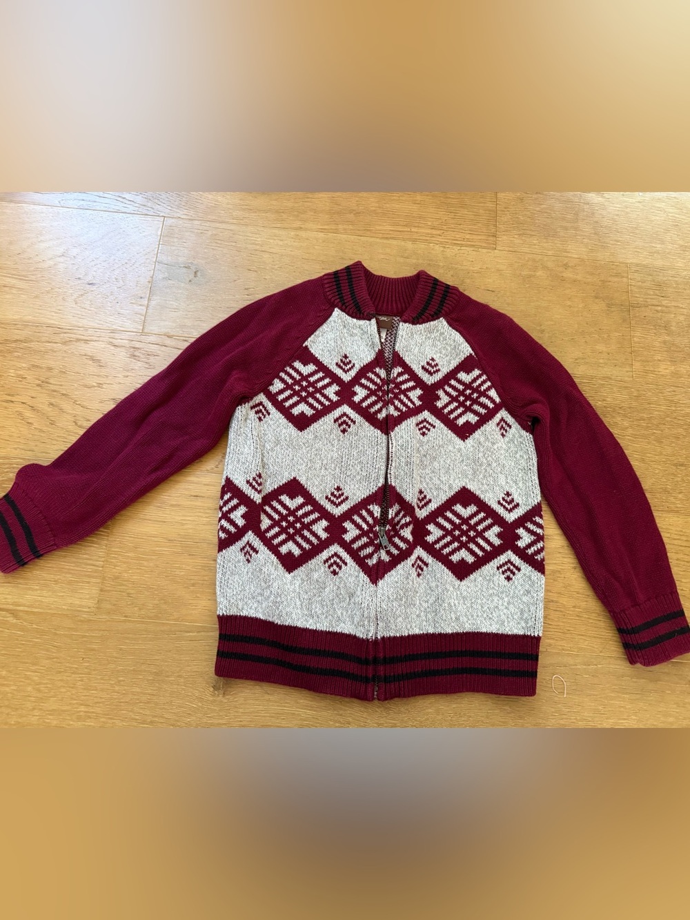 Kids (size 6-7) tea collection maroon and gray geometric pattern full-zip knit